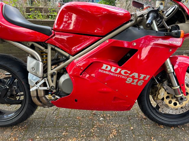 ducati - 916