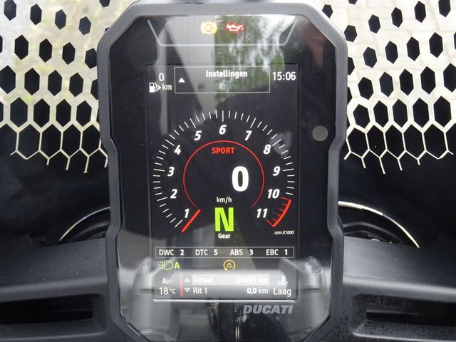 ducati - desertx