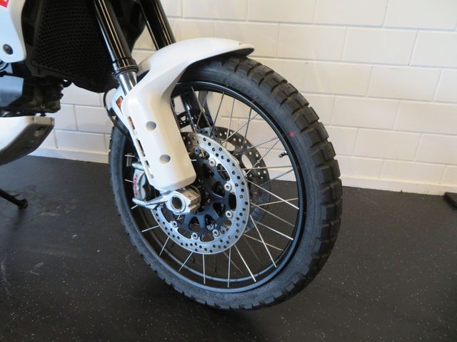 ducati - desertx