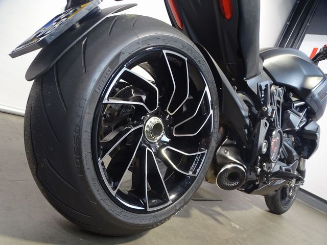 ducati - diavel-1260