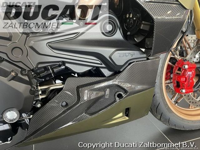 ducati - diavel-1260-lamborghini