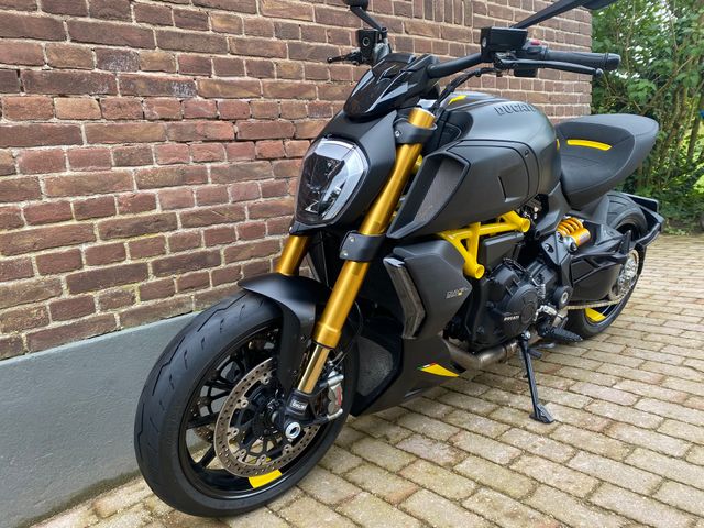 ducati - diavel-1260-s