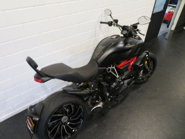 ducati - diavel-1260-s