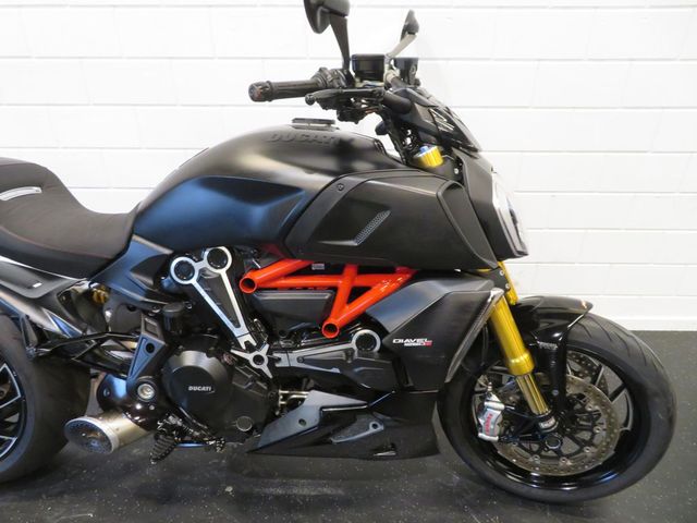 ducati - diavel-1260-s