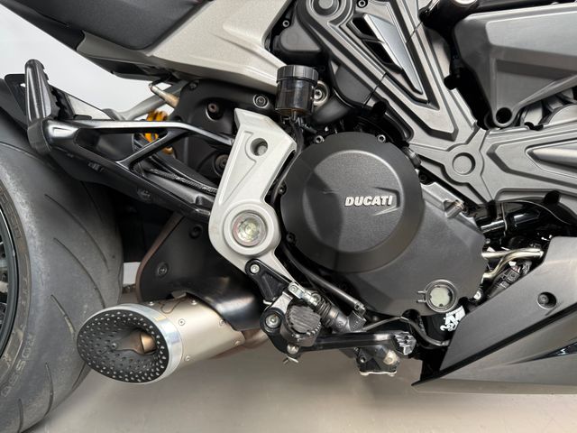 ducati - diavel-1260-s