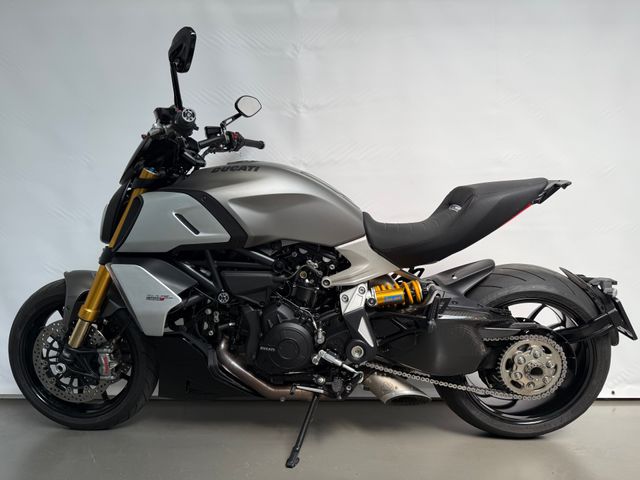 ducati - diavel-1260-s
