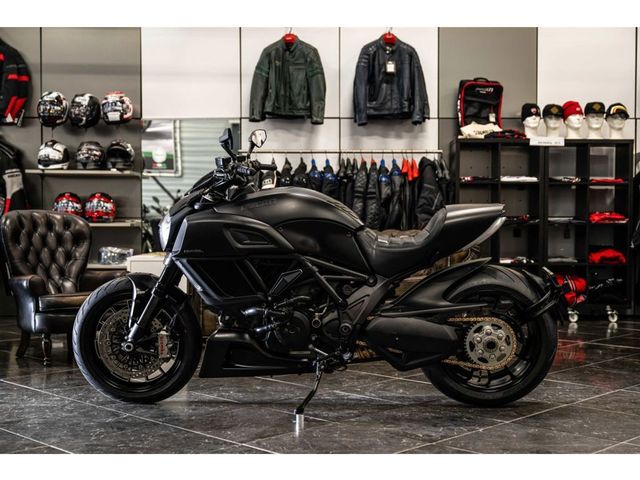 ducati - diavel