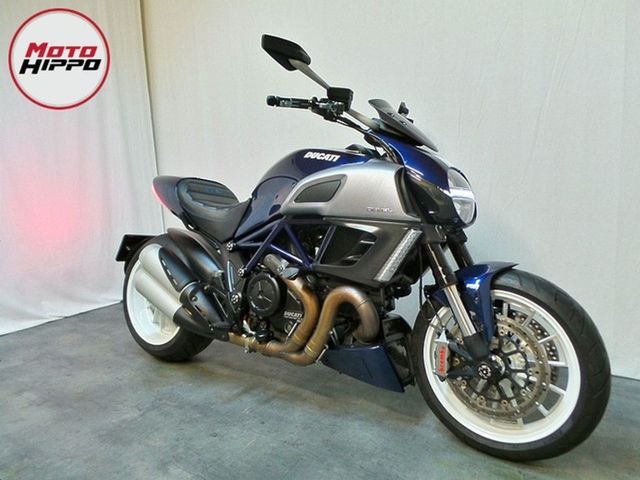 ducati - diavel