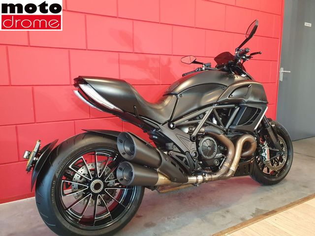 ducati - diavel