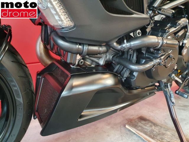 ducati - diavel
