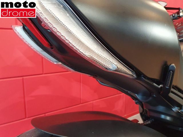 ducati - diavel