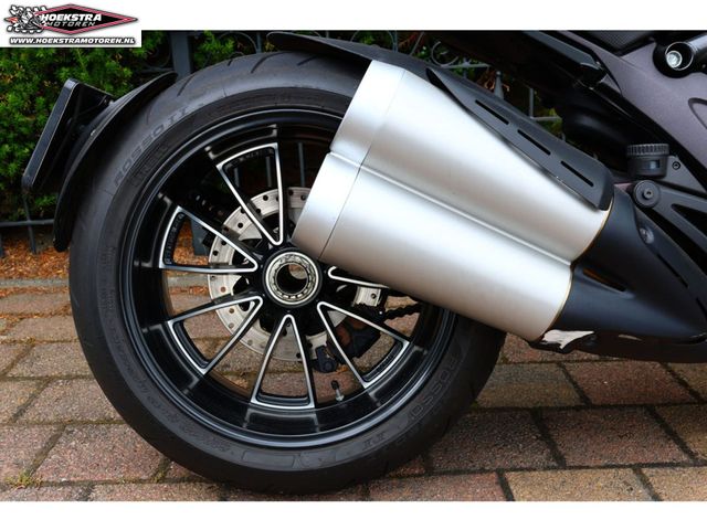 ducati - diavel