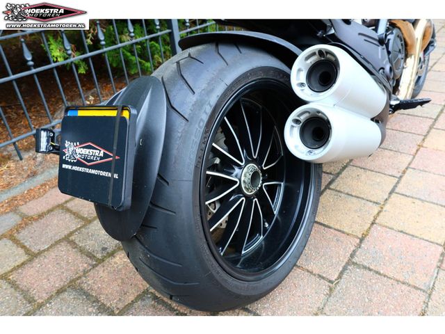 ducati - diavel