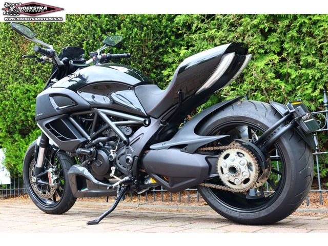 ducati - diavel