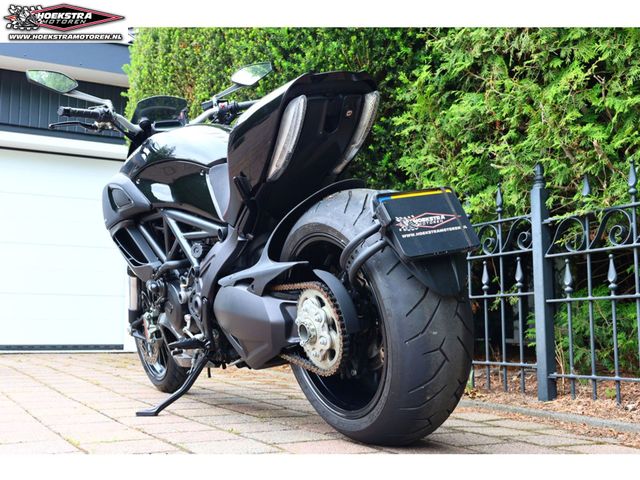 ducati - diavel