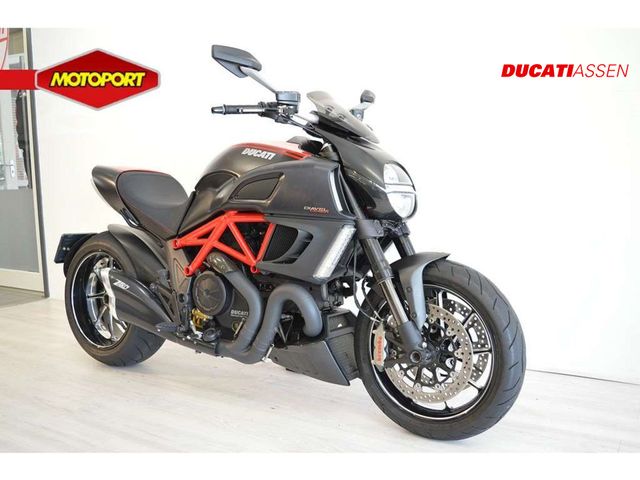 ducati - diavel-carbon