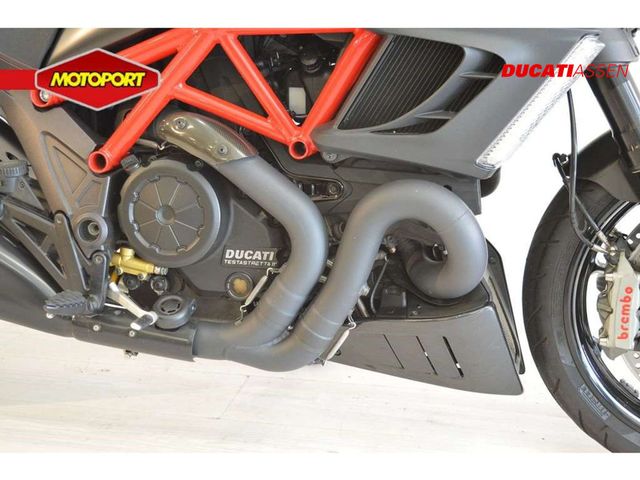 ducati - diavel-carbon