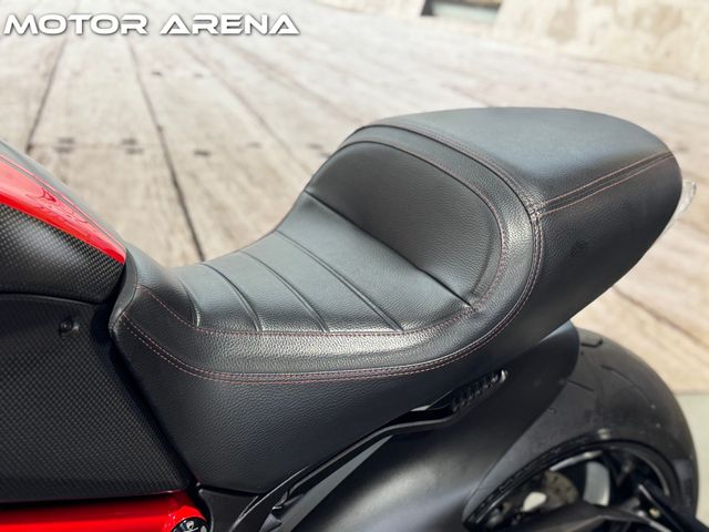 ducati - diavel-carbon