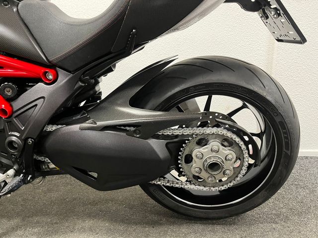 ducati - diavel-carbon