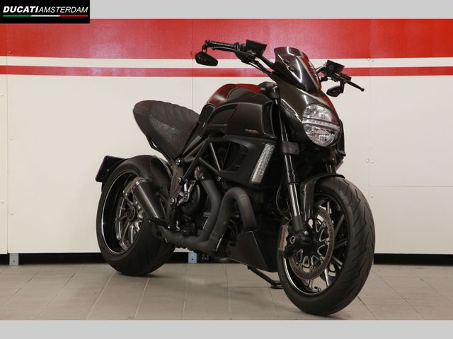 ducati - diavel-carbon