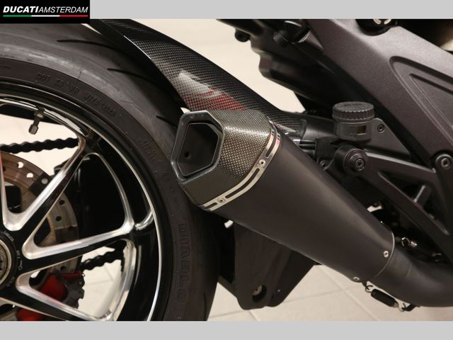 ducati - diavel-carbon