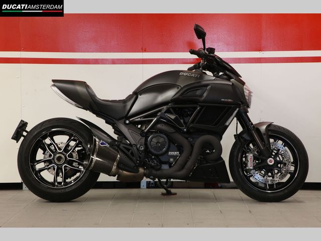ducati - diavel-carbon