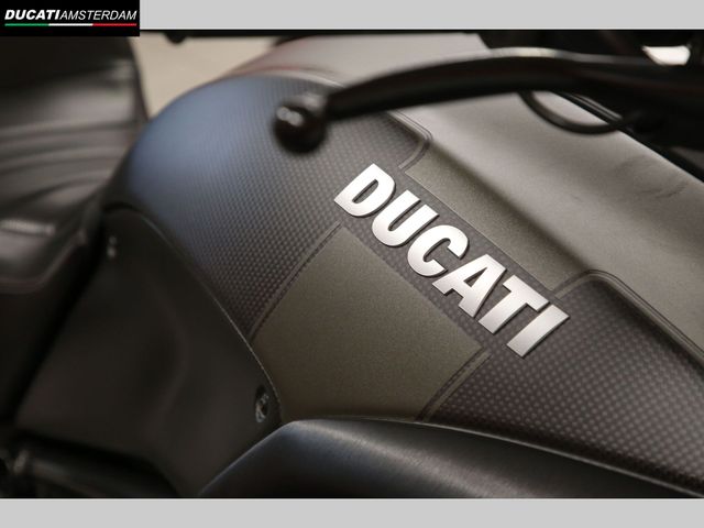 ducati - diavel-carbon