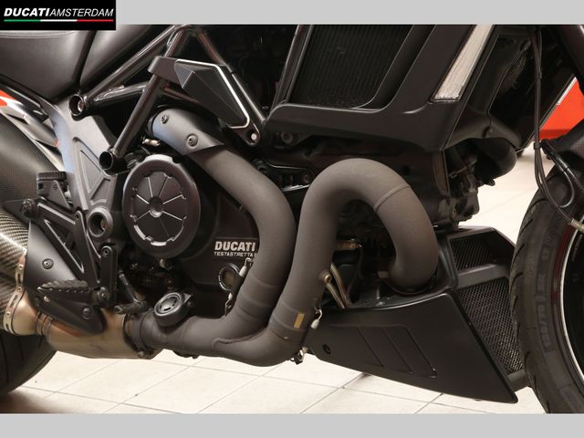 ducati - diavel-carbon