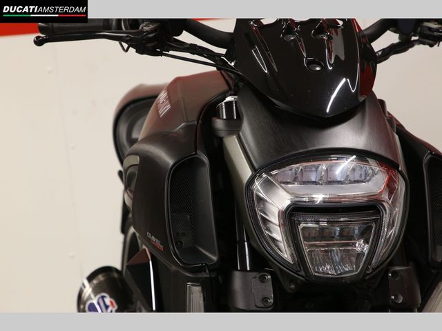 ducati - diavel-carbon