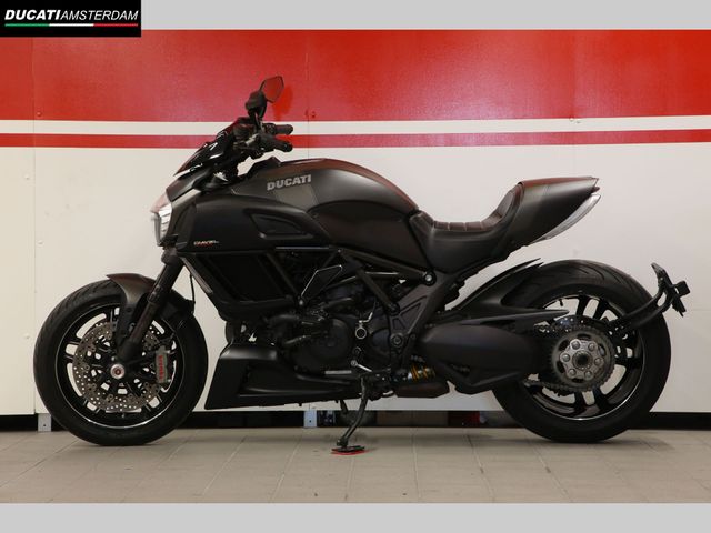 ducati - diavel-carbon