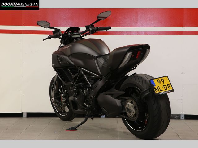 ducati - diavel-carbon