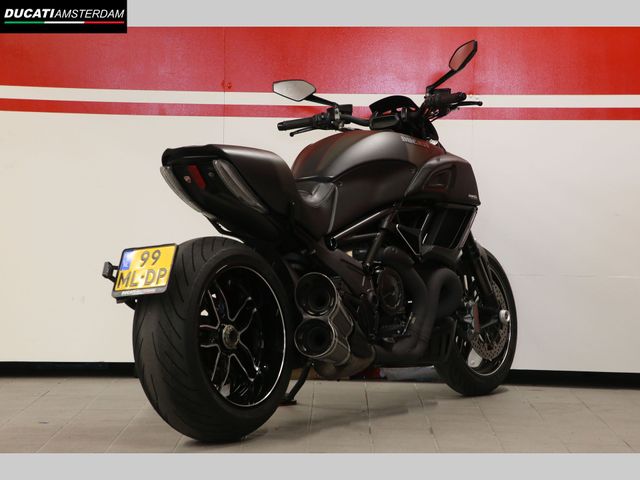 ducati - diavel-carbon