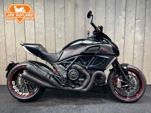 ducati - diavel-cromo