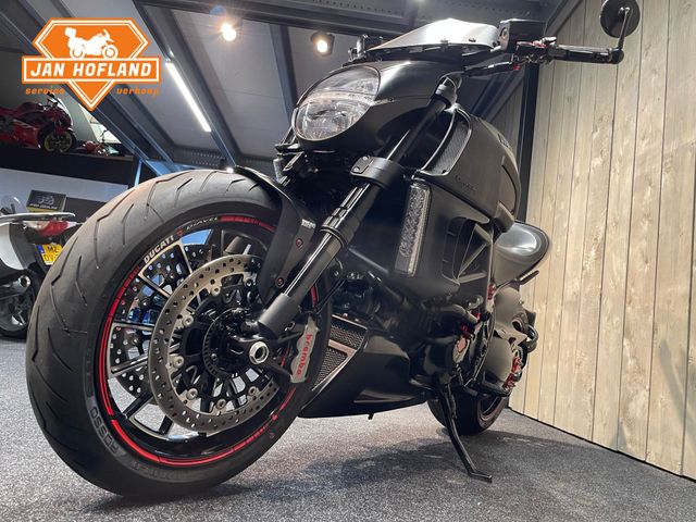 ducati - diavel-cromo