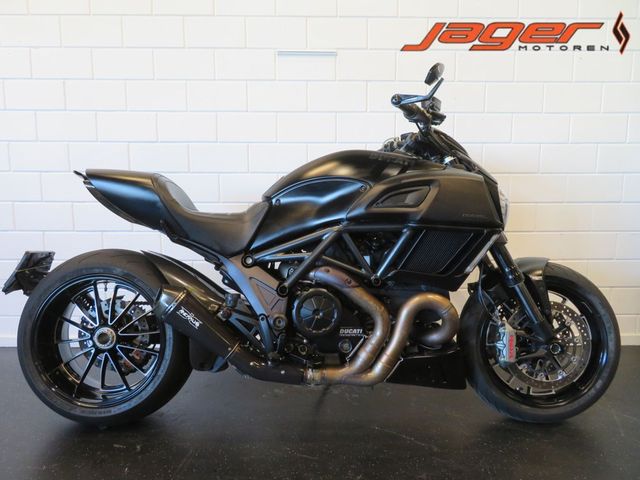 ducati - diavel-dark