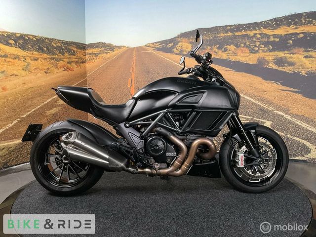 ducati - diavel-dark