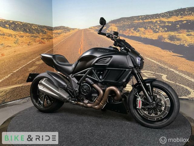 ducati - diavel-dark