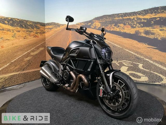 ducati - diavel-dark