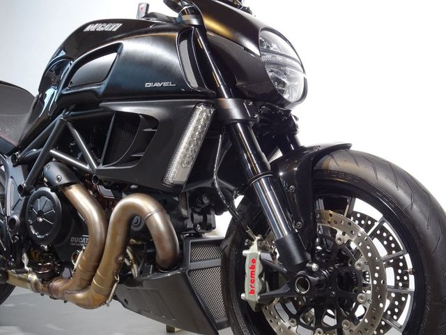 ducati - diavel-dark