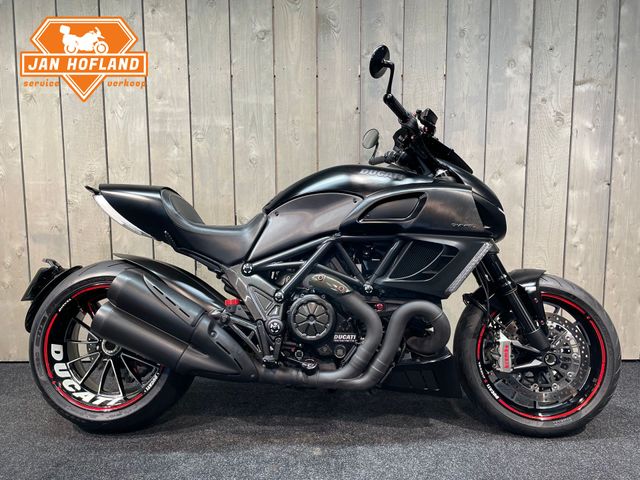 ducati - diavel-dark