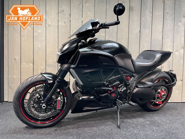 ducati - diavel-dark