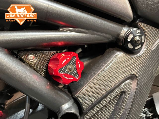 ducati - diavel-dark