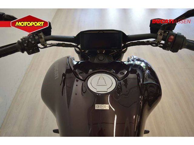 ducati - diavel-v4