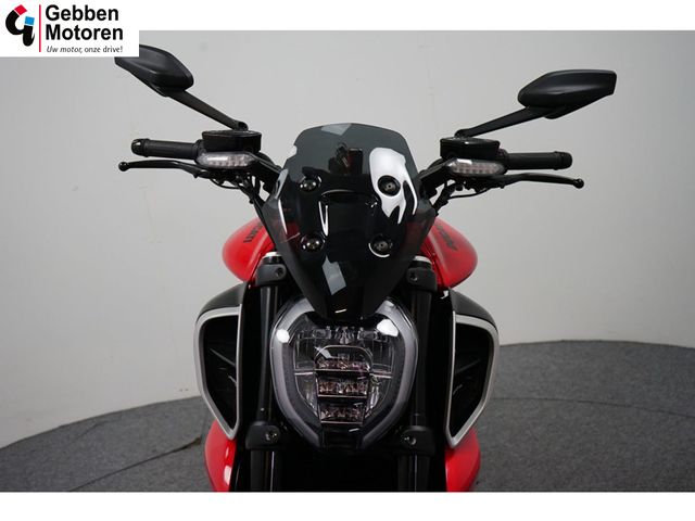 ducati - diavel-v4