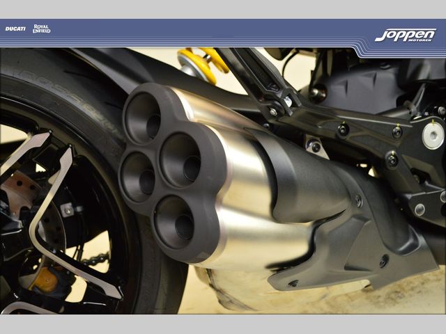 ducati - diavel-v4
