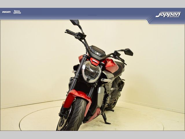 ducati - diavel-v4