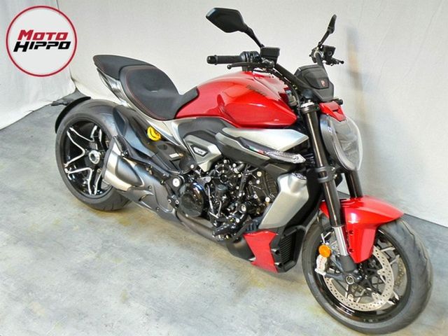 ducati - diavel-v4