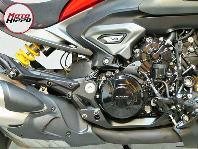 ducati - diavel-v4