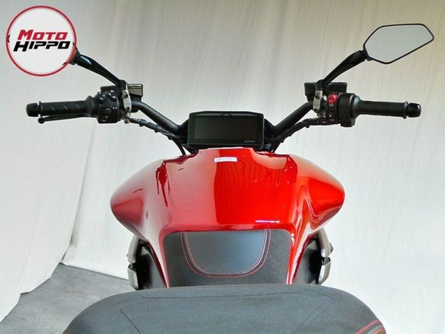 ducati - diavel-v4