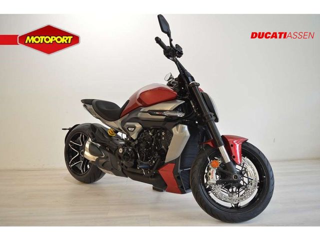 ducati - diavel-v4